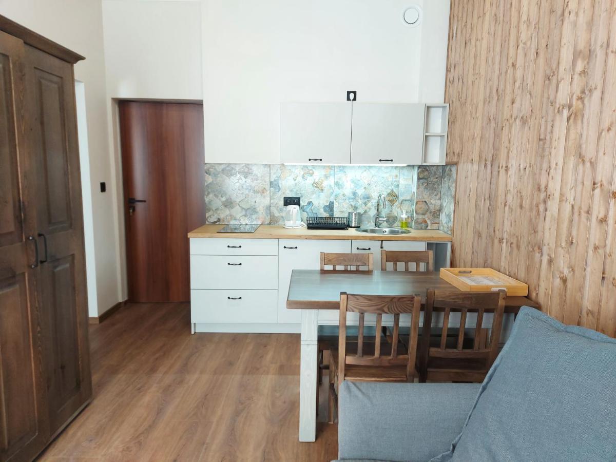 4 Strony Swiata Pokoje I Apartamenty Dzwirzyno Exterior photo